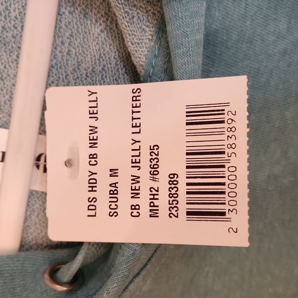 NEW WITH TAGS Lightweight Hoodie - Picture 2 of 7